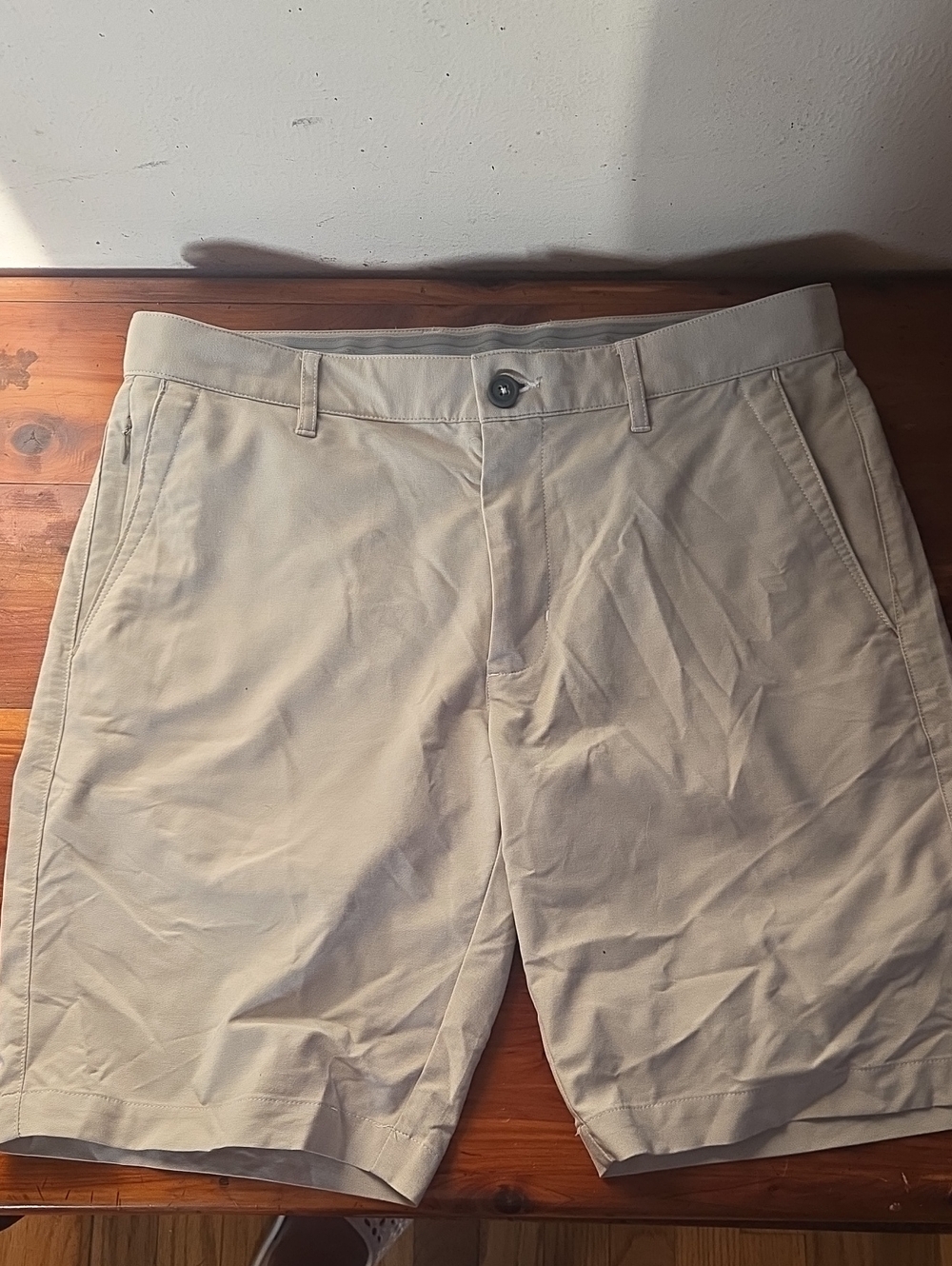 Tommy Bahama Light Khaki Cotton Blend Men's Shorts